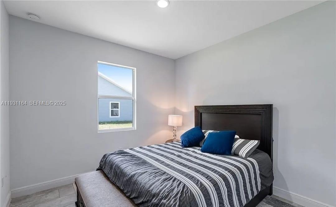 PORT LABEL - Residential