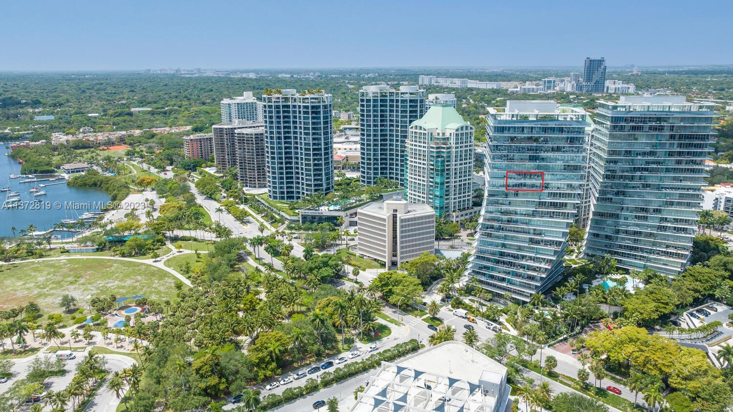 DINNER KEY - Residential