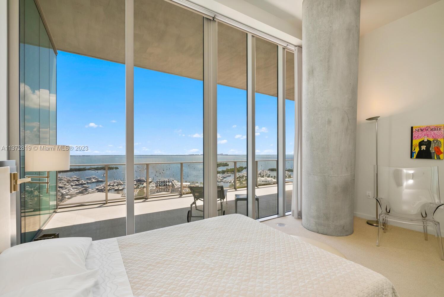 DINNER KEY - Residential