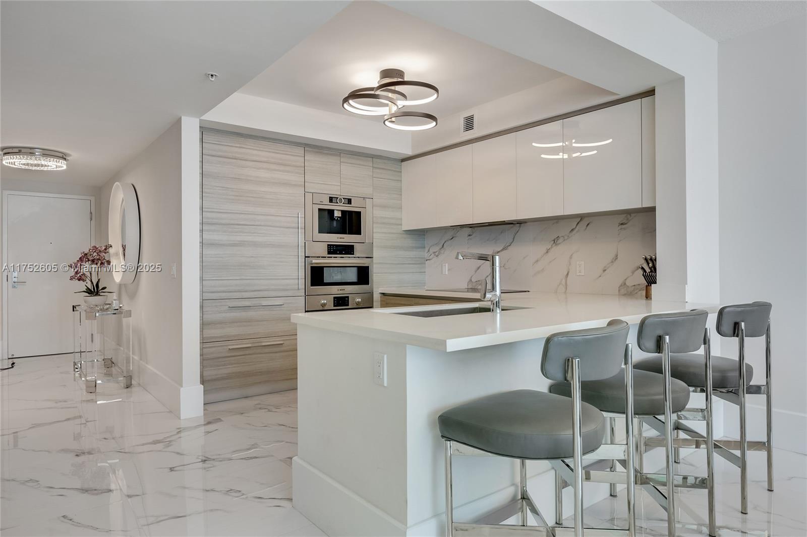 300 Sunny Isles Blvd 4-2204