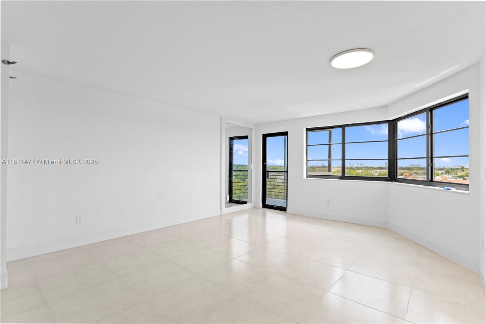 LAKE VIEW OF CALIF CLUB C - Residential Lease