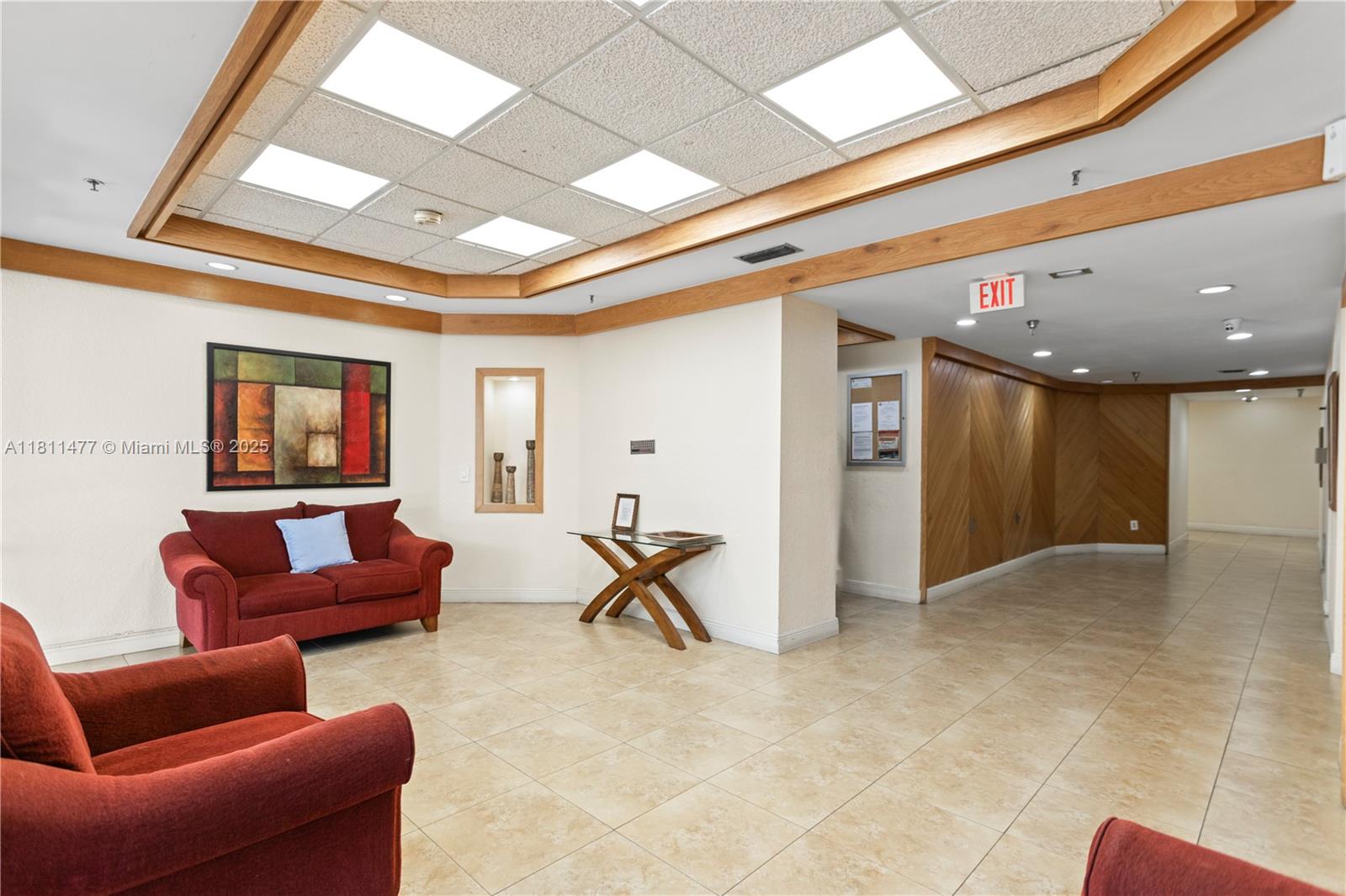 LAKE VIEW OF CALIF CLUB C - Residential Lease