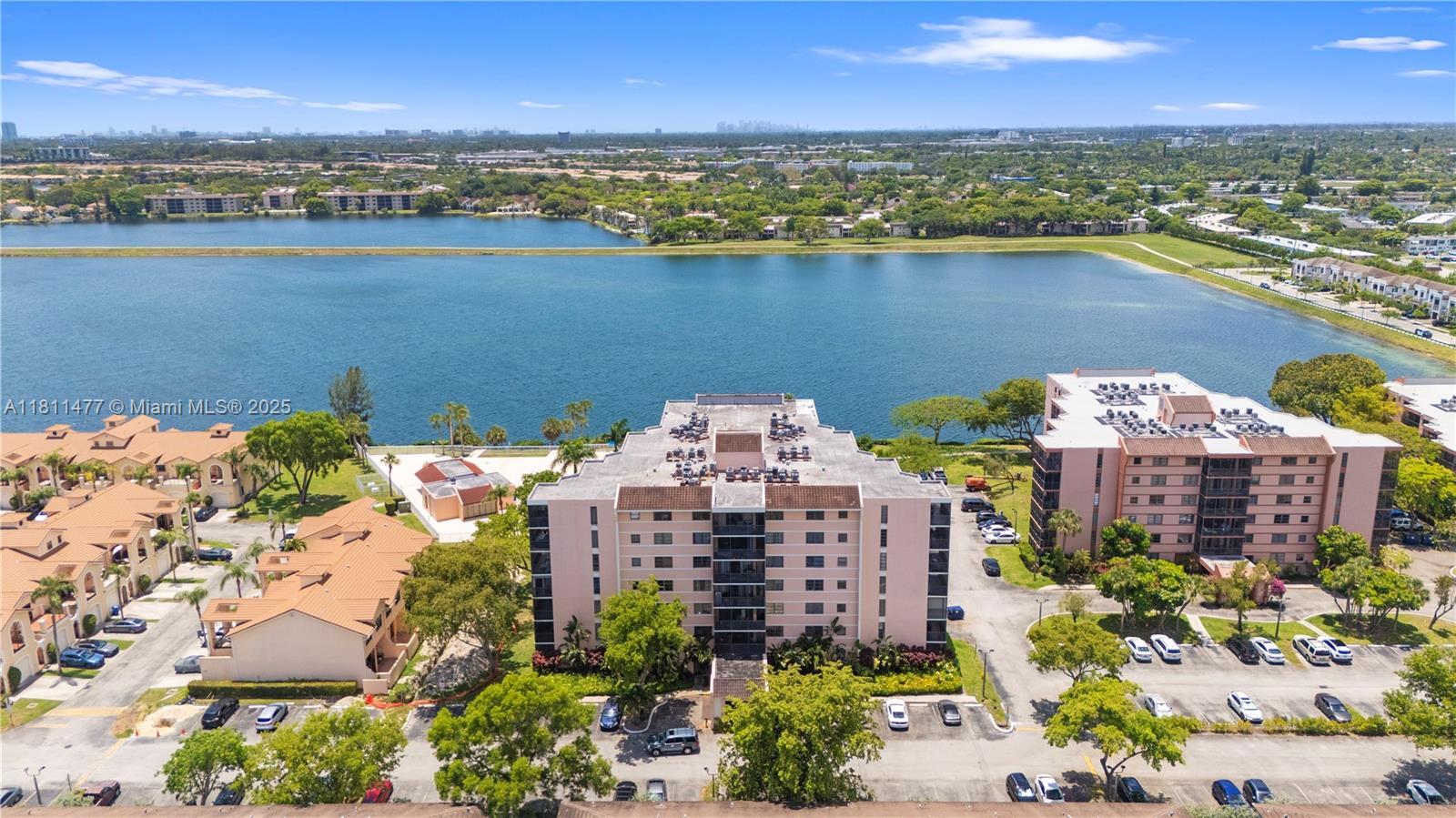 LAKE VIEW OF CALIF CLUB C - Residential Lease