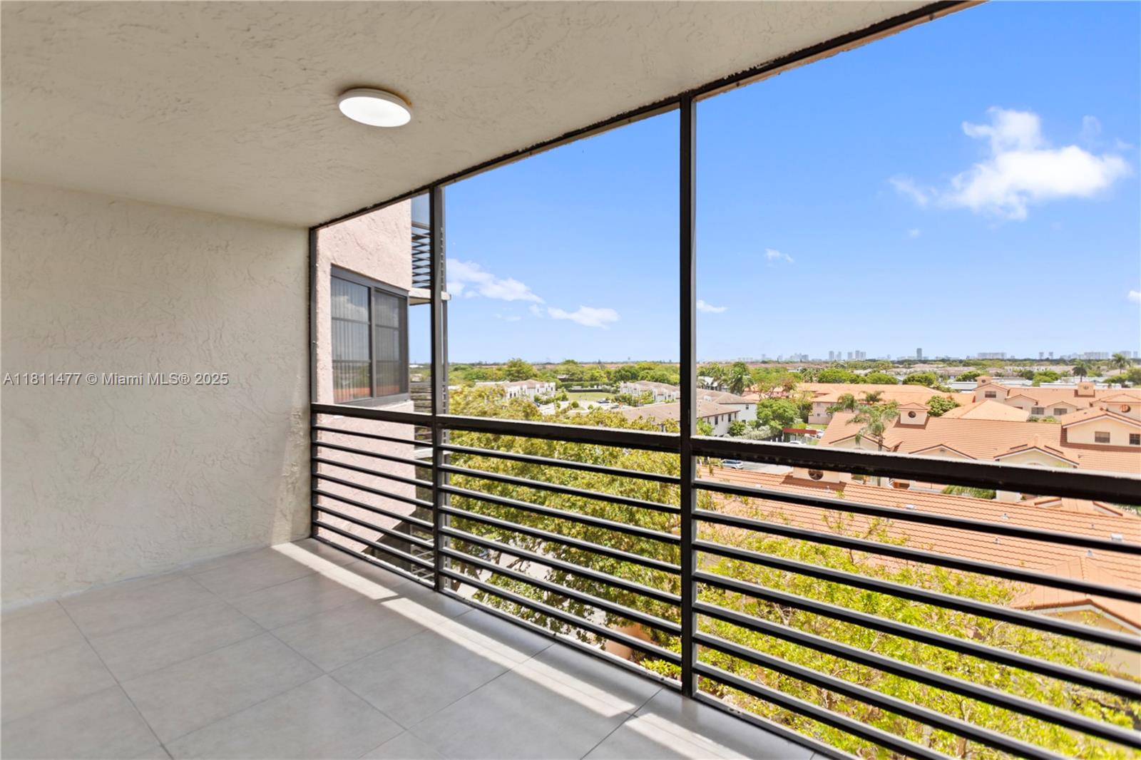 LAKE VIEW OF CALIF CLUB C - Residential Lease