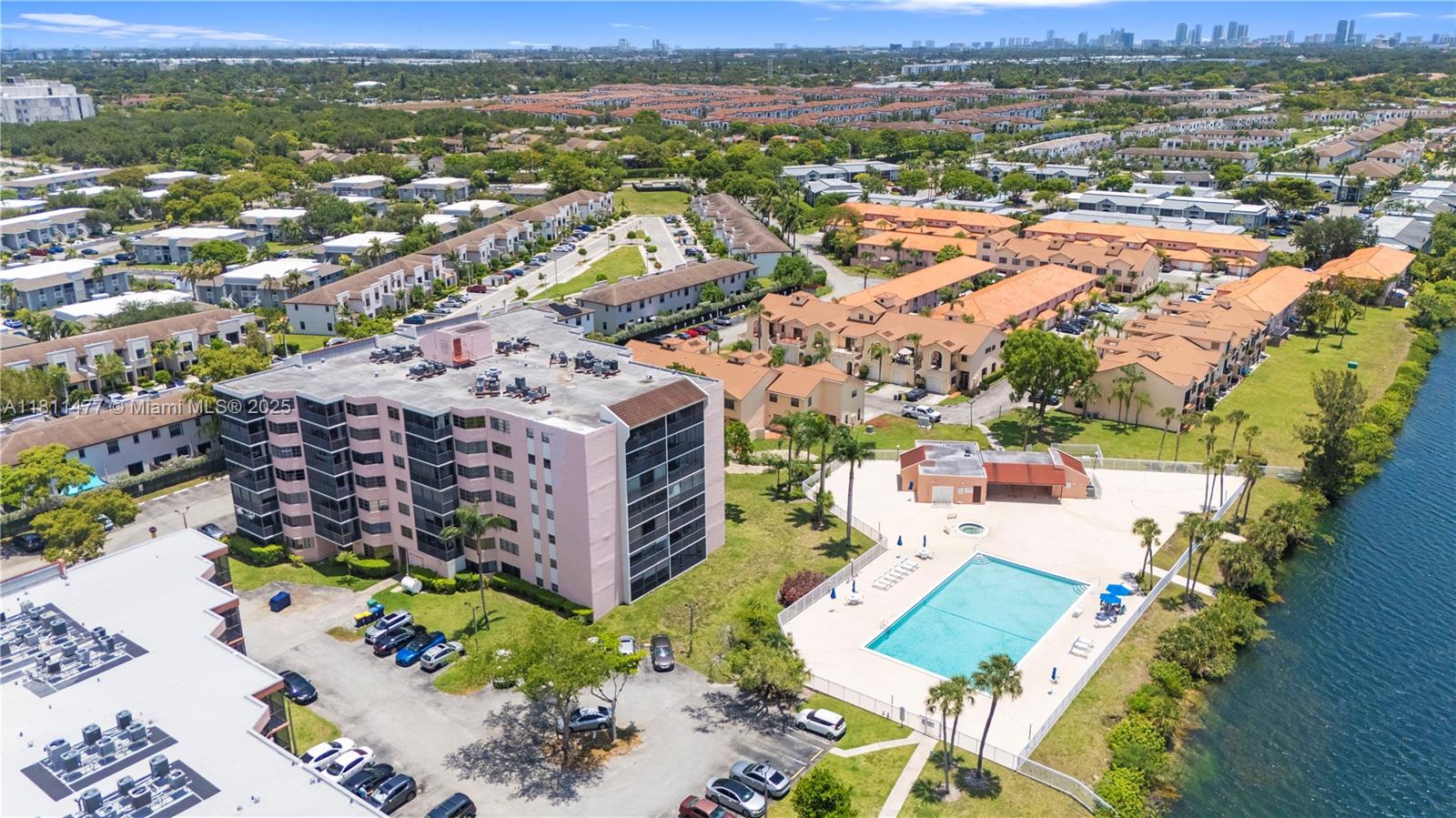 LAKE VIEW OF CALIF CLUB C - Residential Lease
