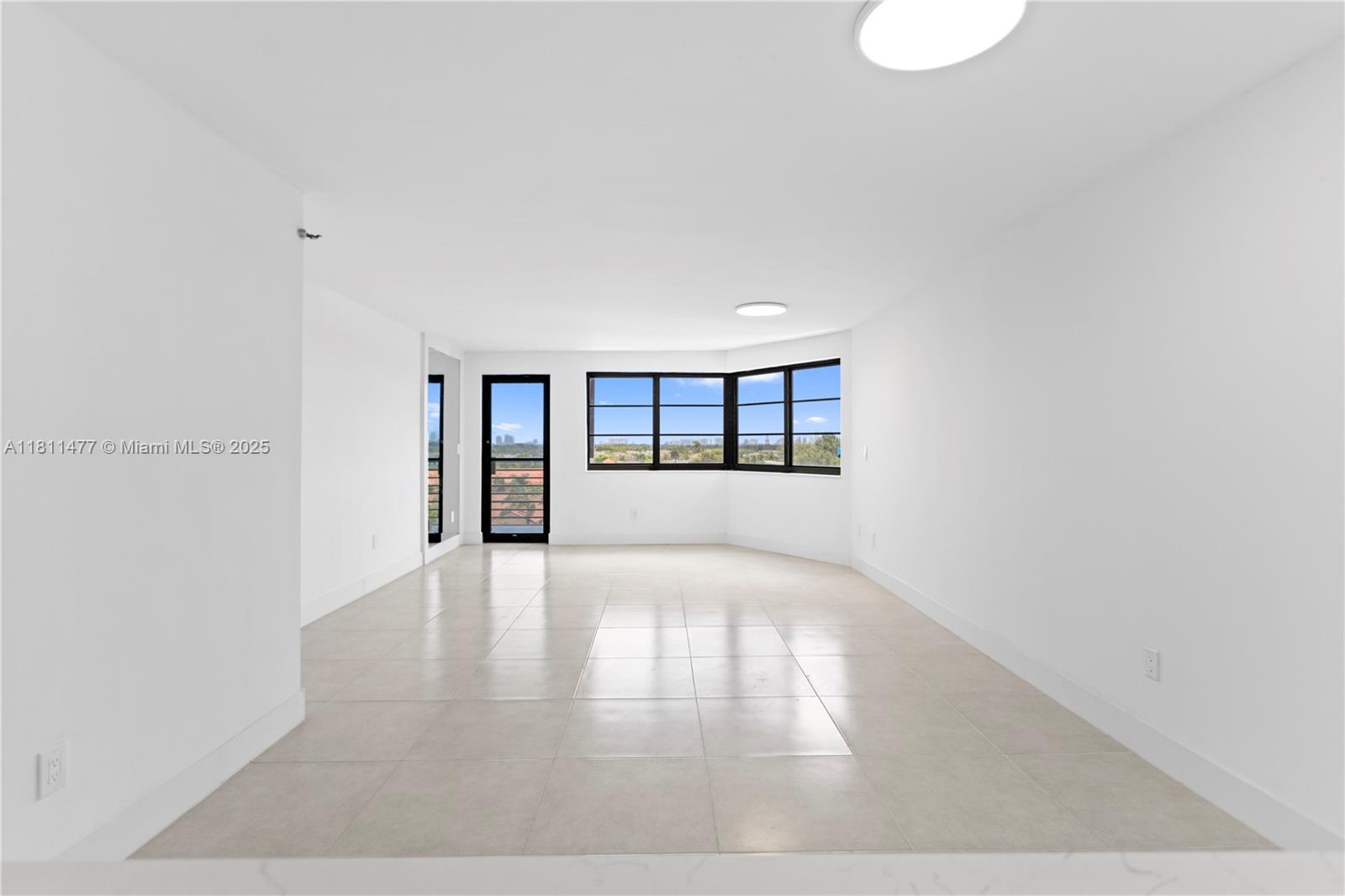 LAKE VIEW OF CALIF CLUB C - Residential Lease
