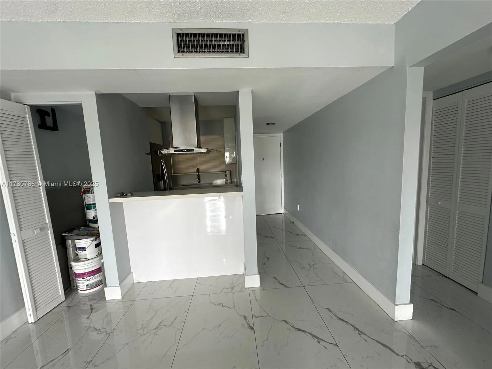 Miami, Florida 33130, United States, 2 Bedrooms Bedrooms, ,1 BathroomBathrooms,Residential,Active,14440