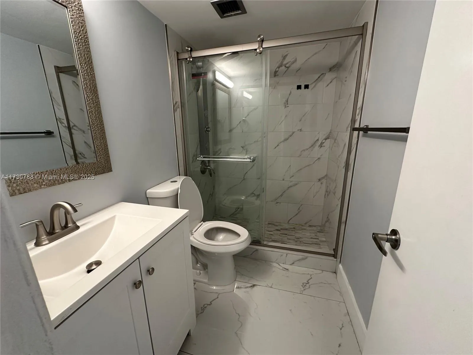 Miami, Florida 33130, United States, 2 Bedrooms Bedrooms, ,1 BathroomBathrooms,Residential,Active,14440