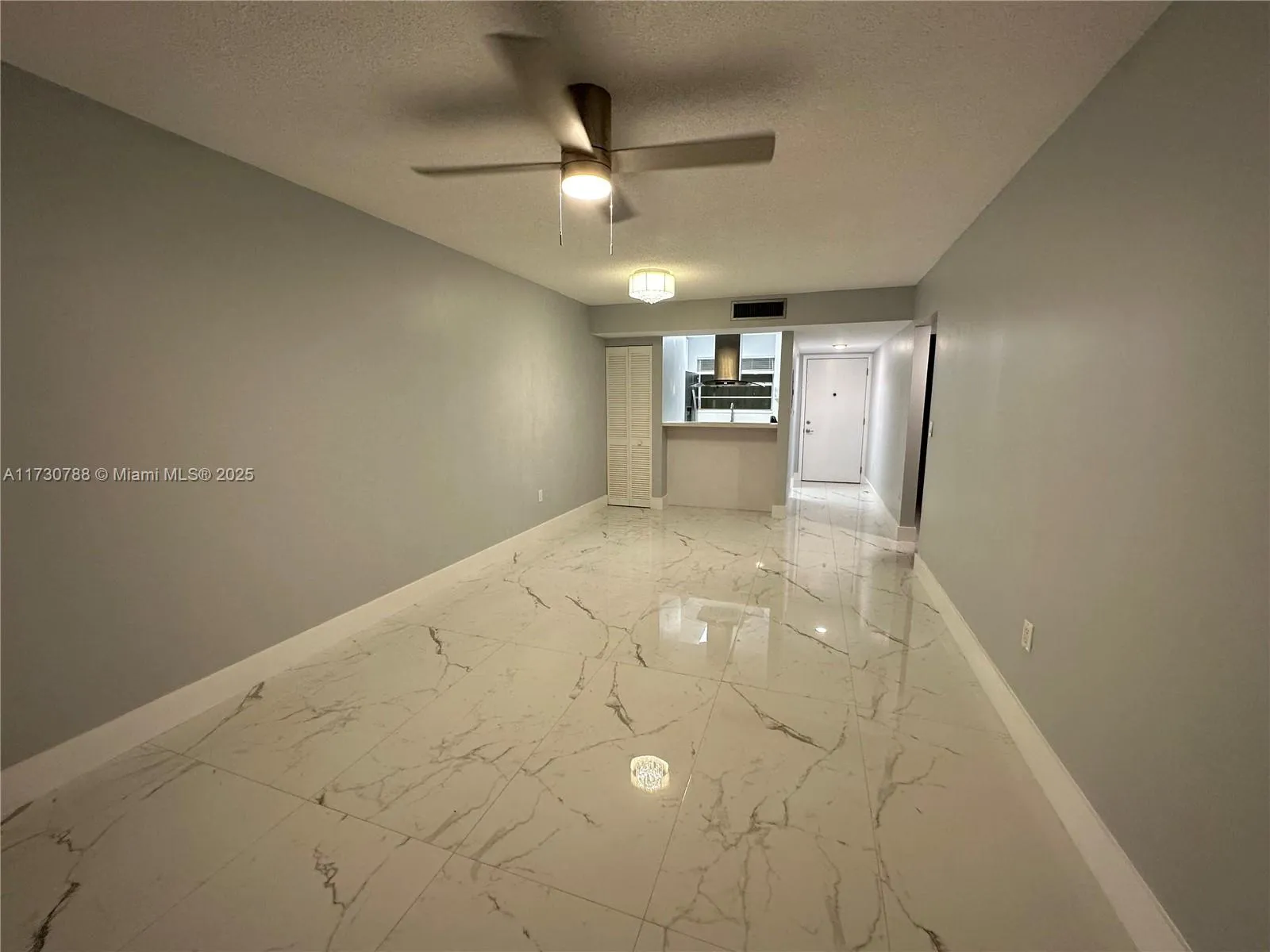 Miami, Florida 33130, United States, 2 Bedrooms Bedrooms, ,1 BathroomBathrooms,Residential,Active,14440