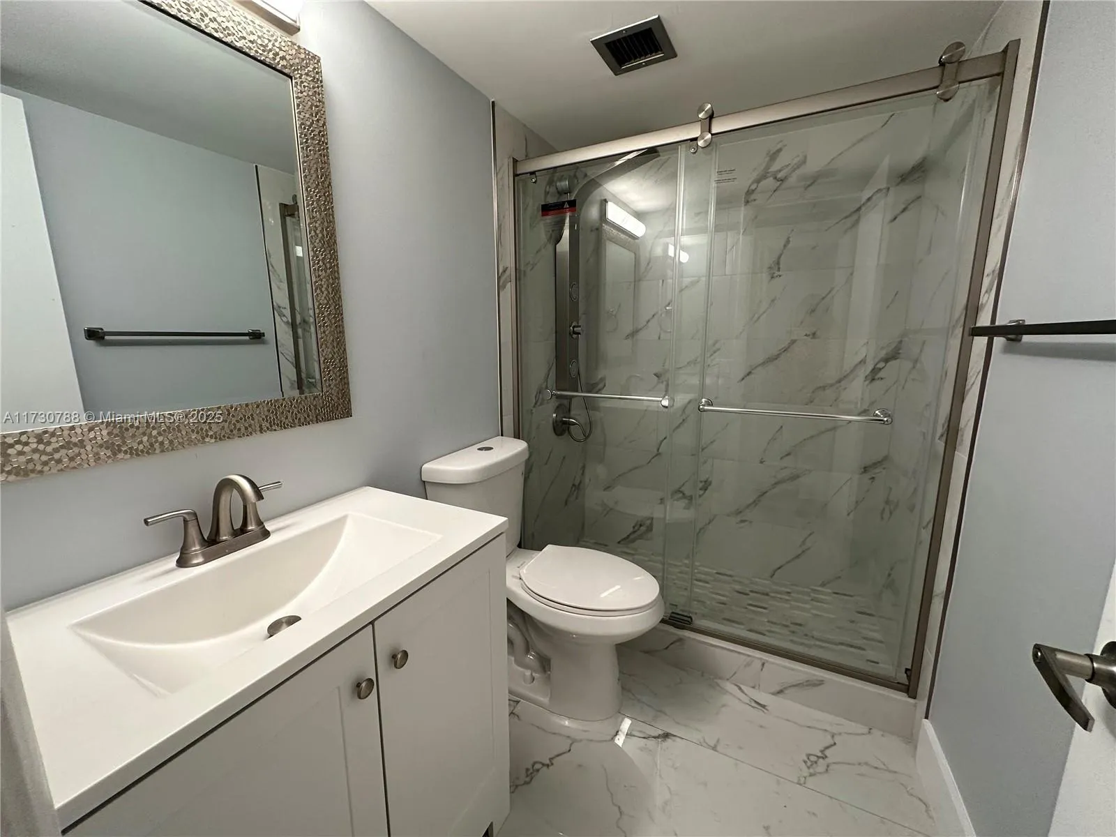 Miami, Florida 33130, United States, 2 Bedrooms Bedrooms, ,1 BathroomBathrooms,Residential,Active,14440