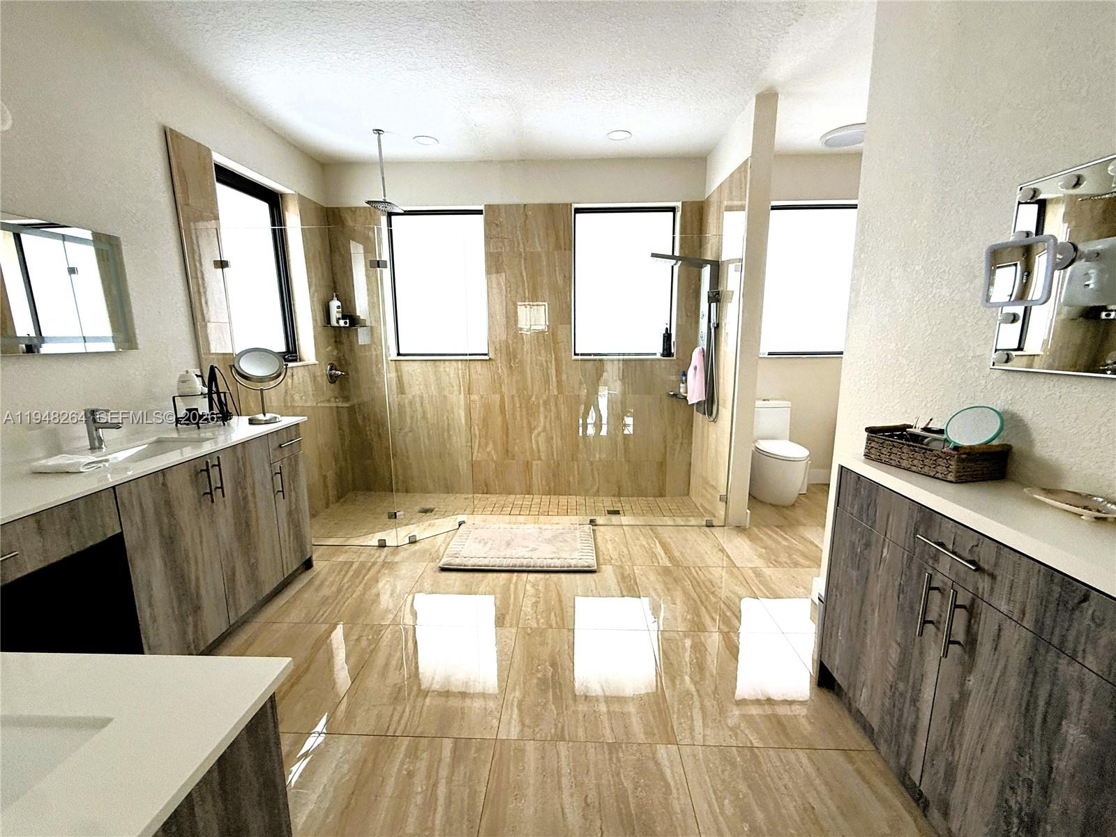 KARINA ESTATES - Residential