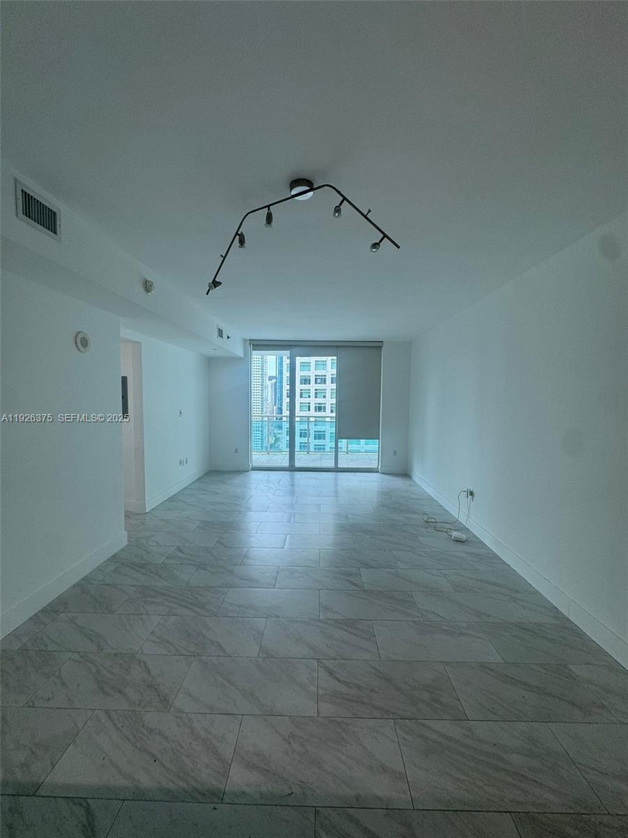 951 Brickell Ave 2301