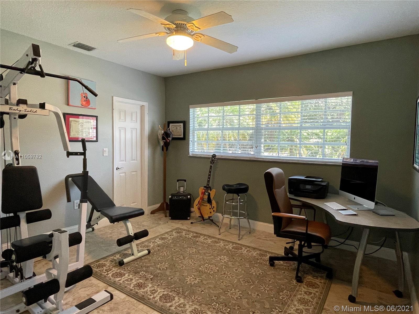 IMPERIAL ESTATES - Residential