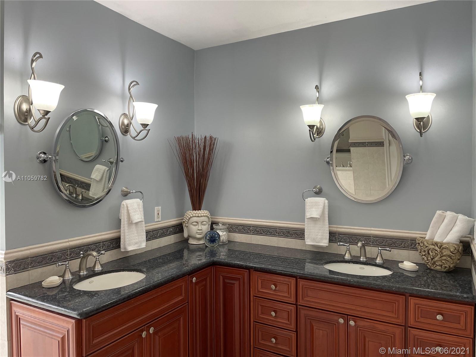 IMPERIAL ESTATES - Residential