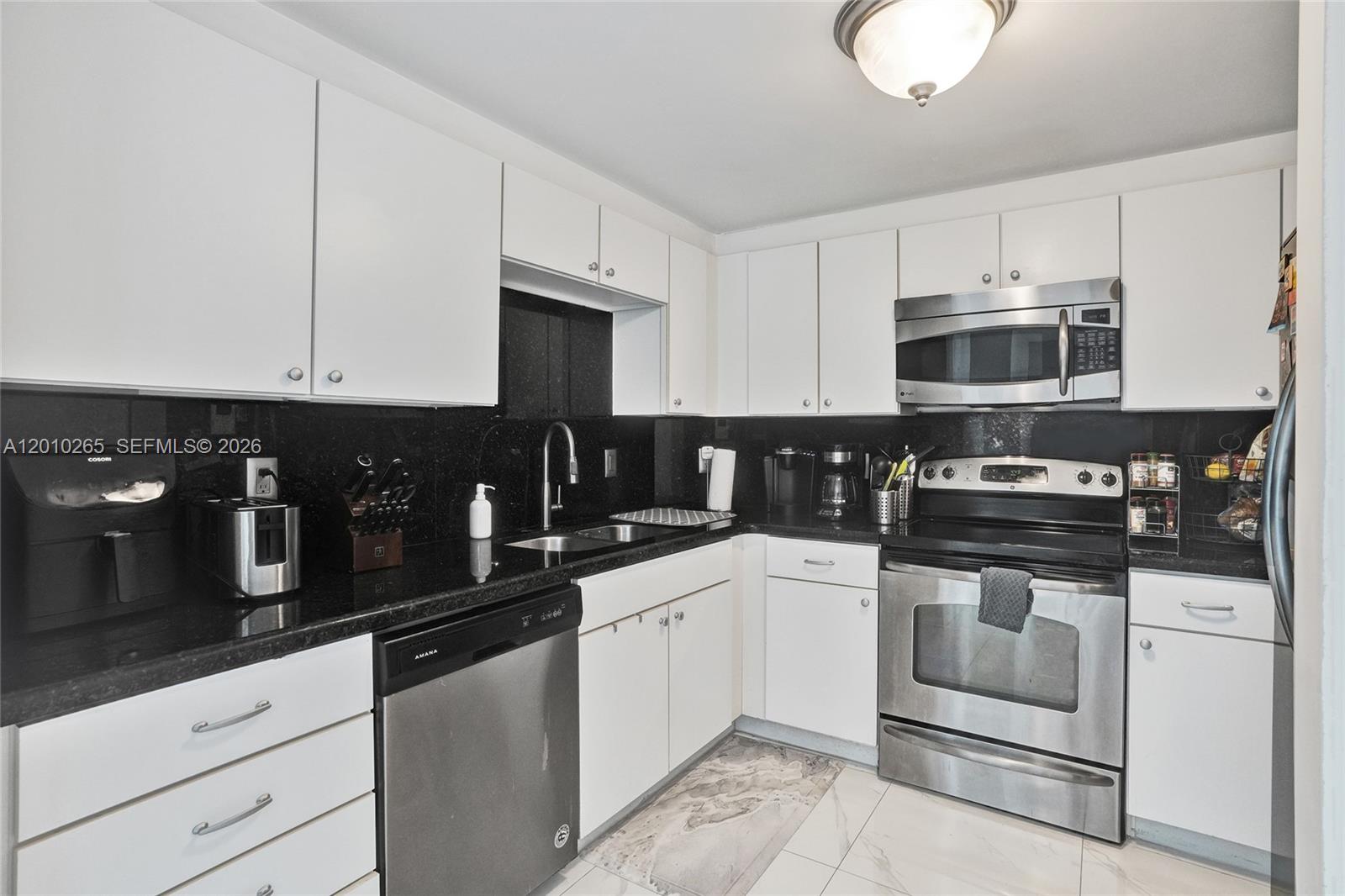 VUE AT BRICKELL CONDO - Residential
