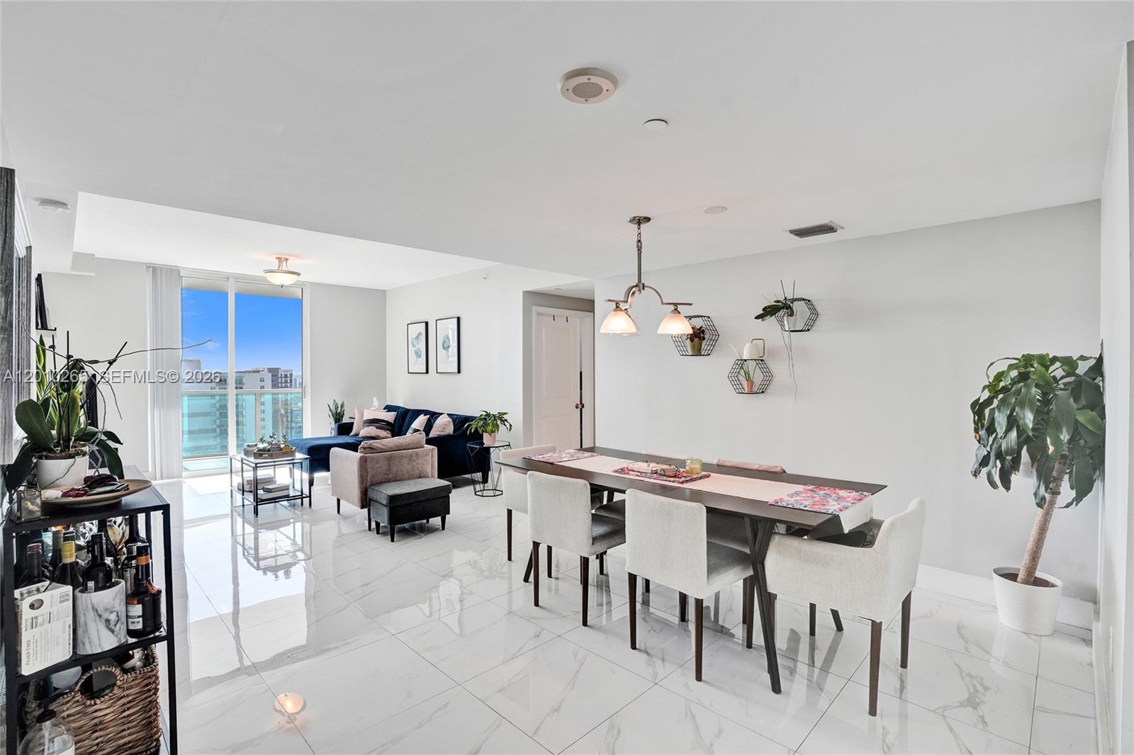 VUE AT BRICKELL CONDO - Residential