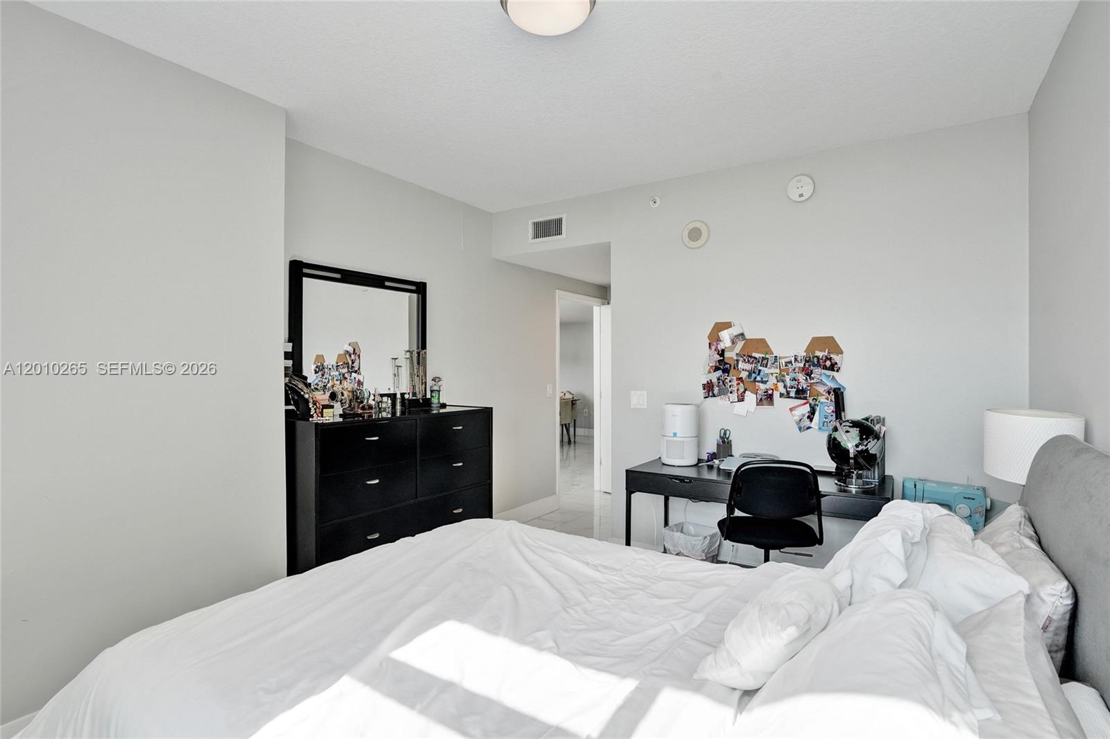 VUE AT BRICKELL CONDO - Residential