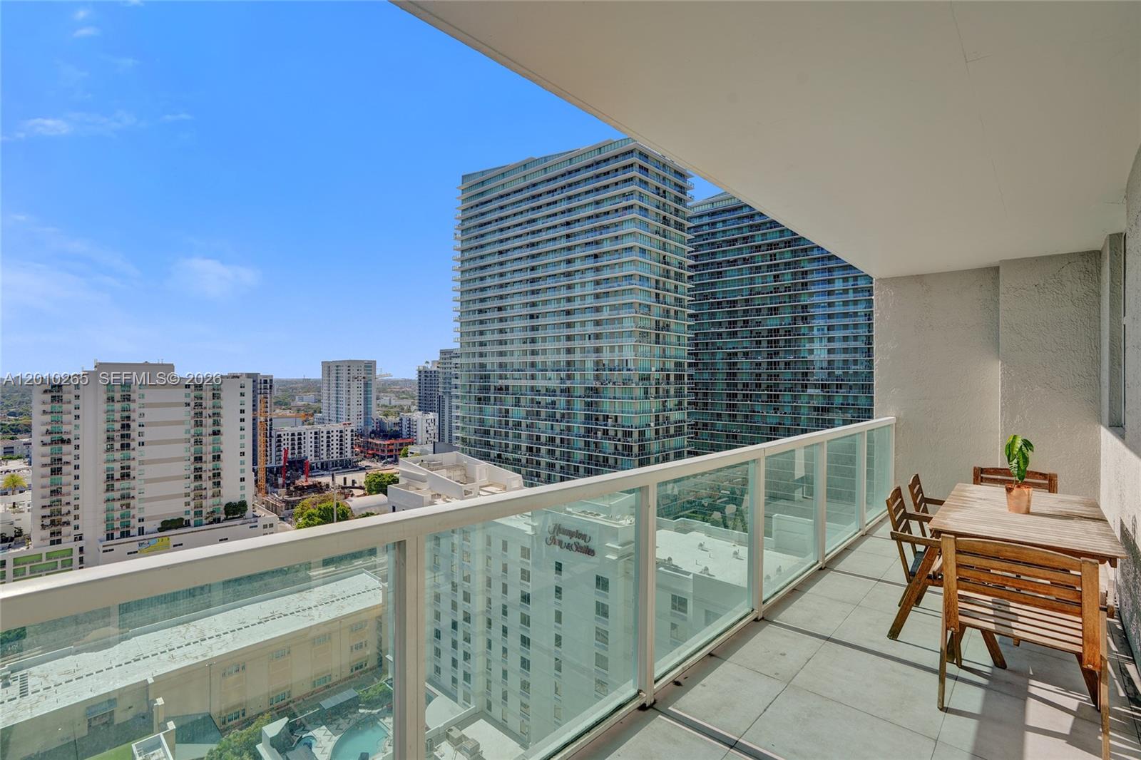 VUE AT BRICKELL CONDO - Residential