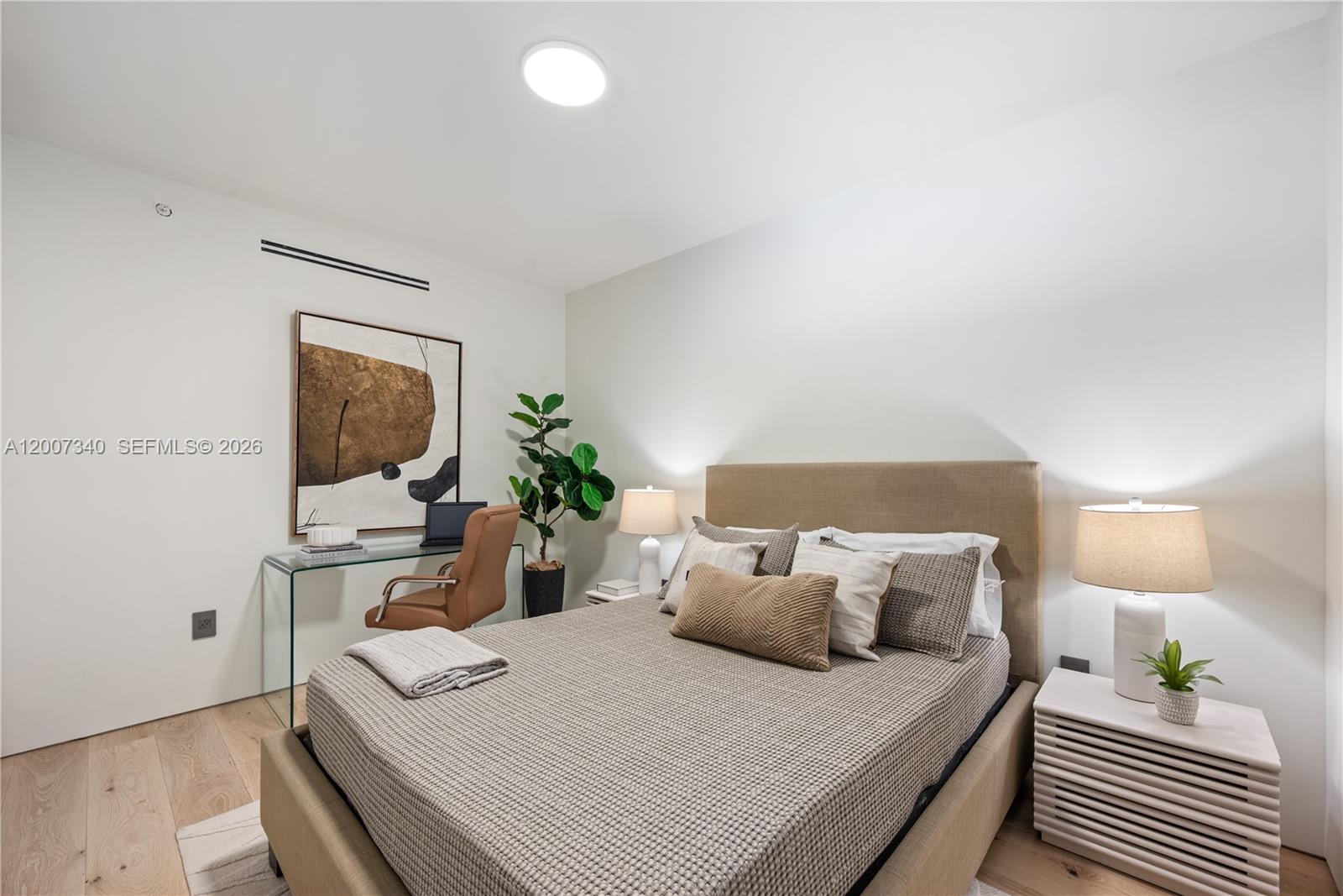 AKOYA CONDO - Residential