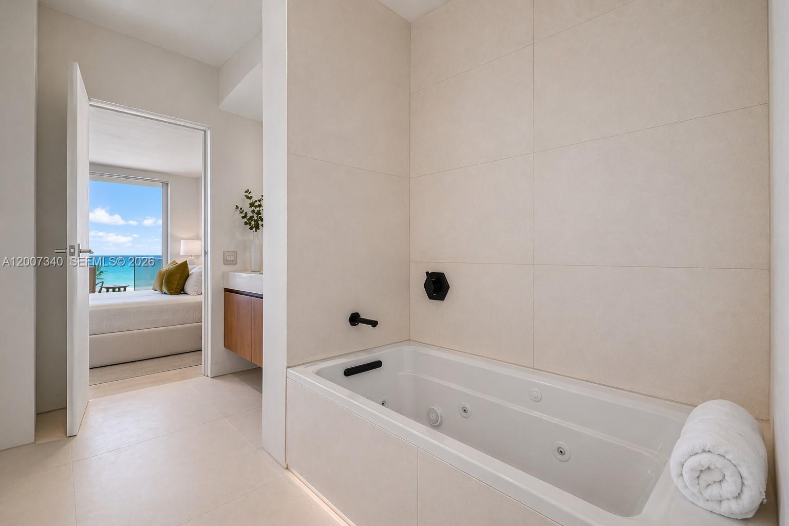 AKOYA CONDO - Residential