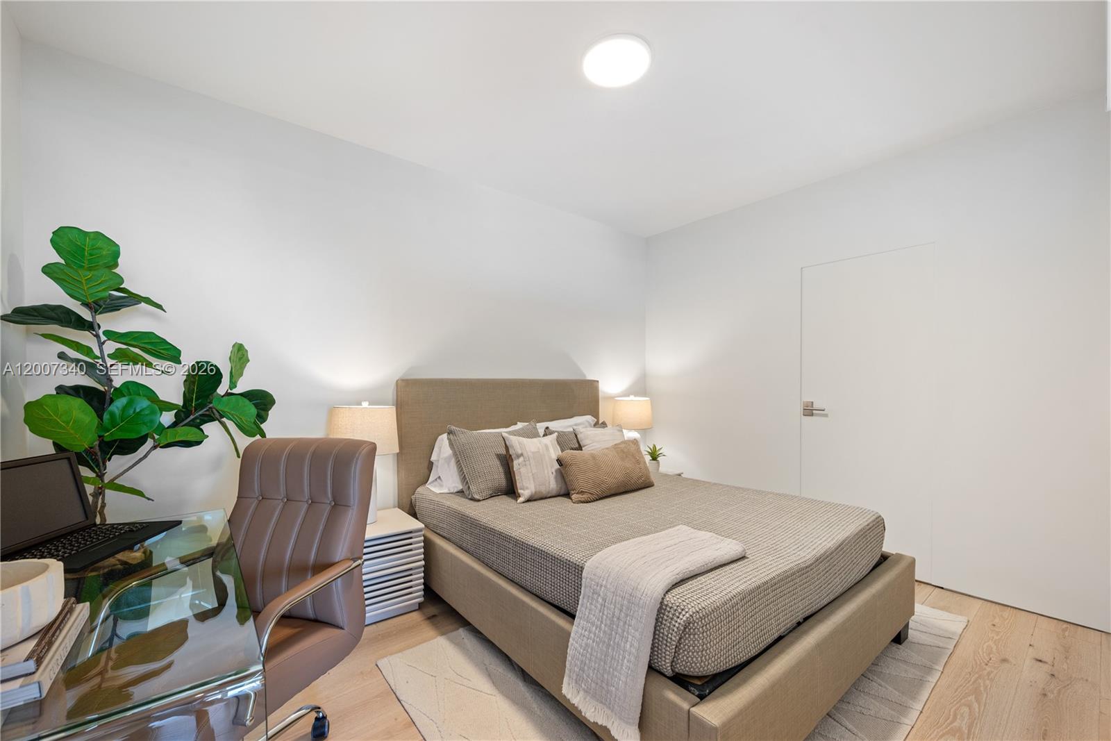 AKOYA CONDO - Residential