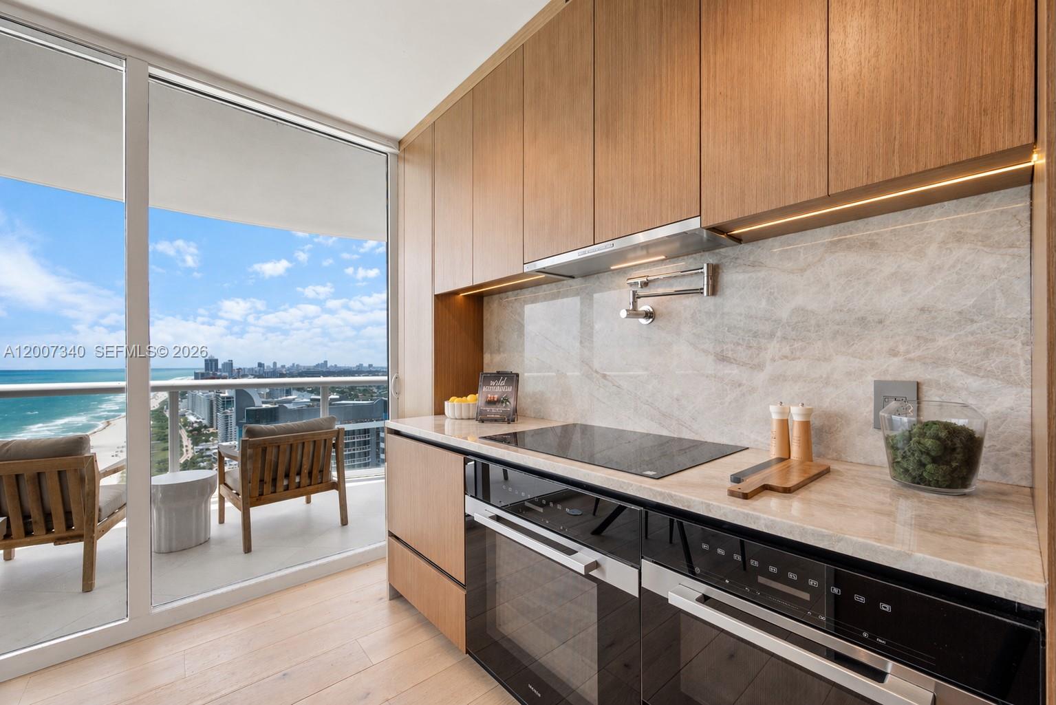 AKOYA CONDO - Residential