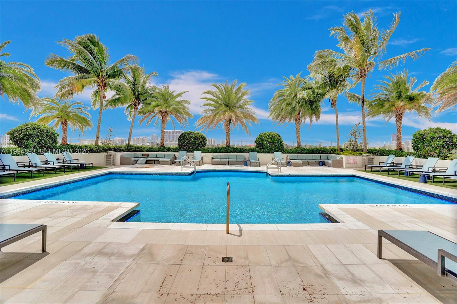 THE ASTON CONDO - Residential