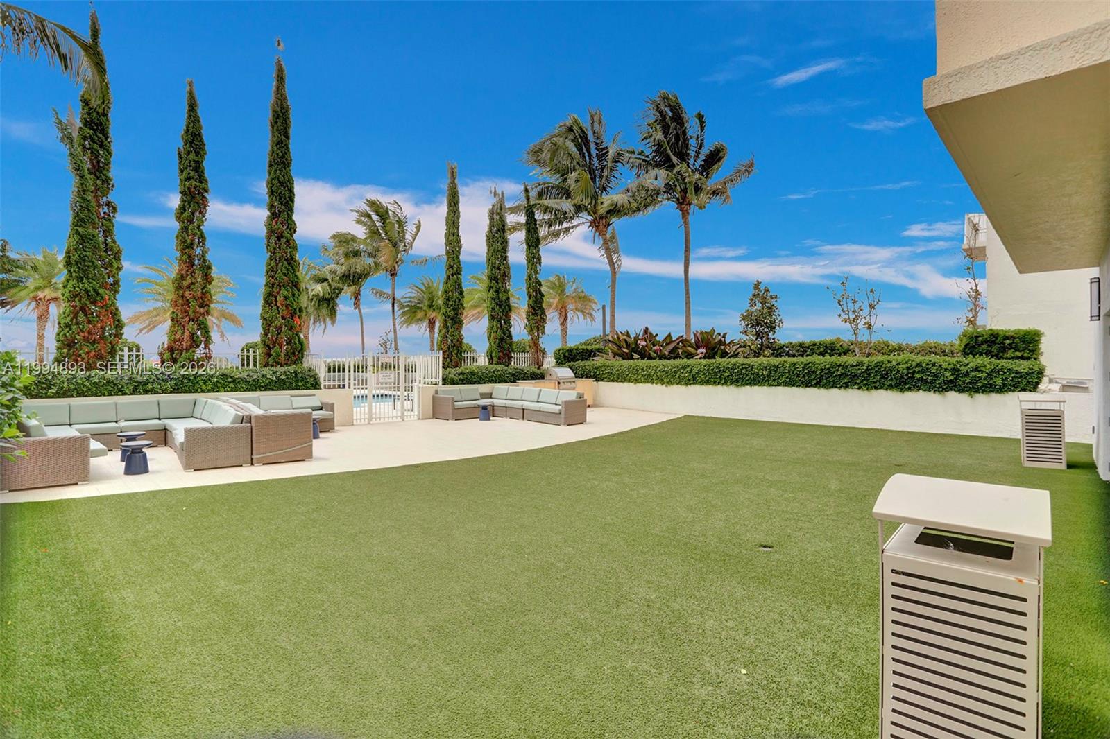 THE ASTON CONDO - Residential