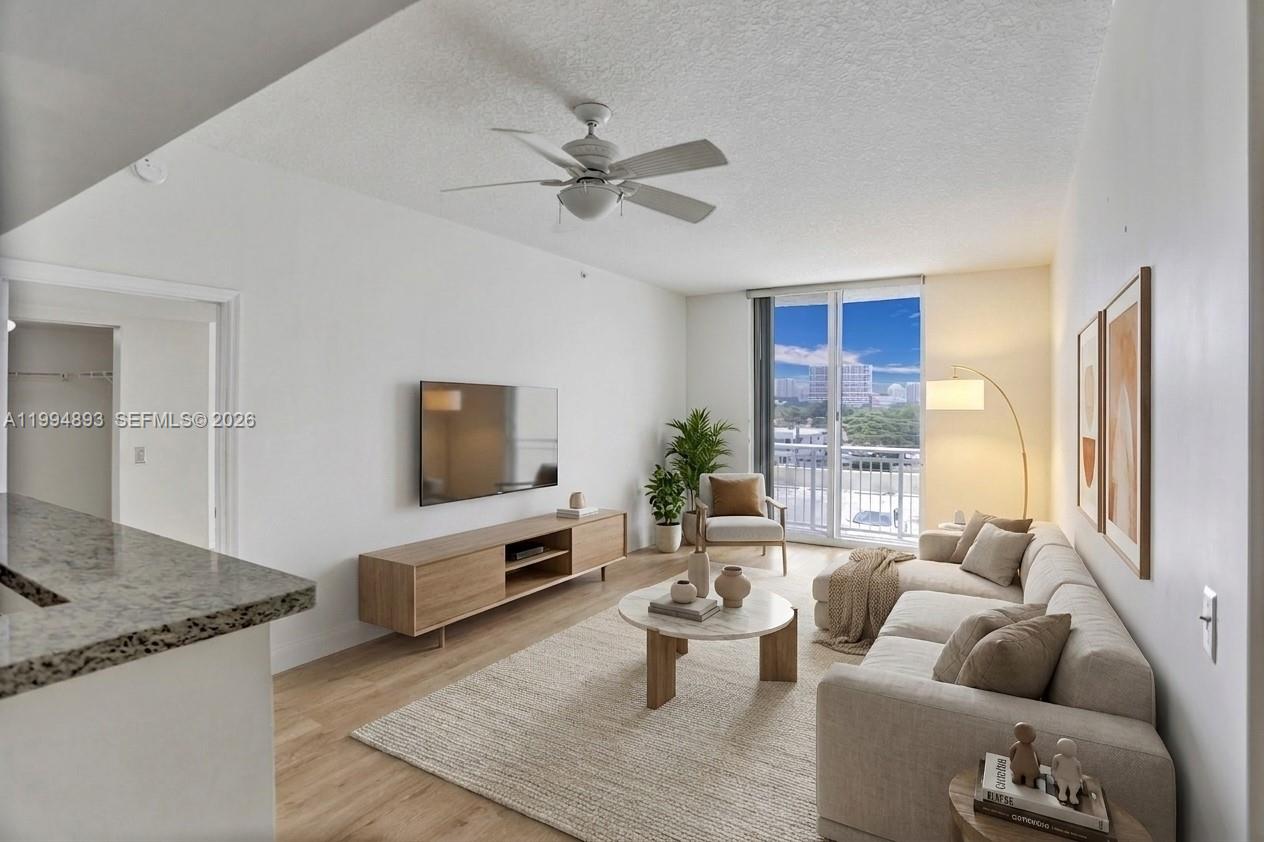 THE ASTON CONDO - Residential