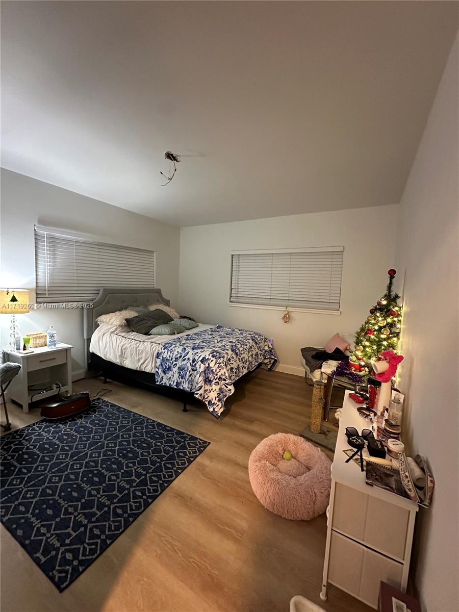 CONDADO REAL CONDO - Residential