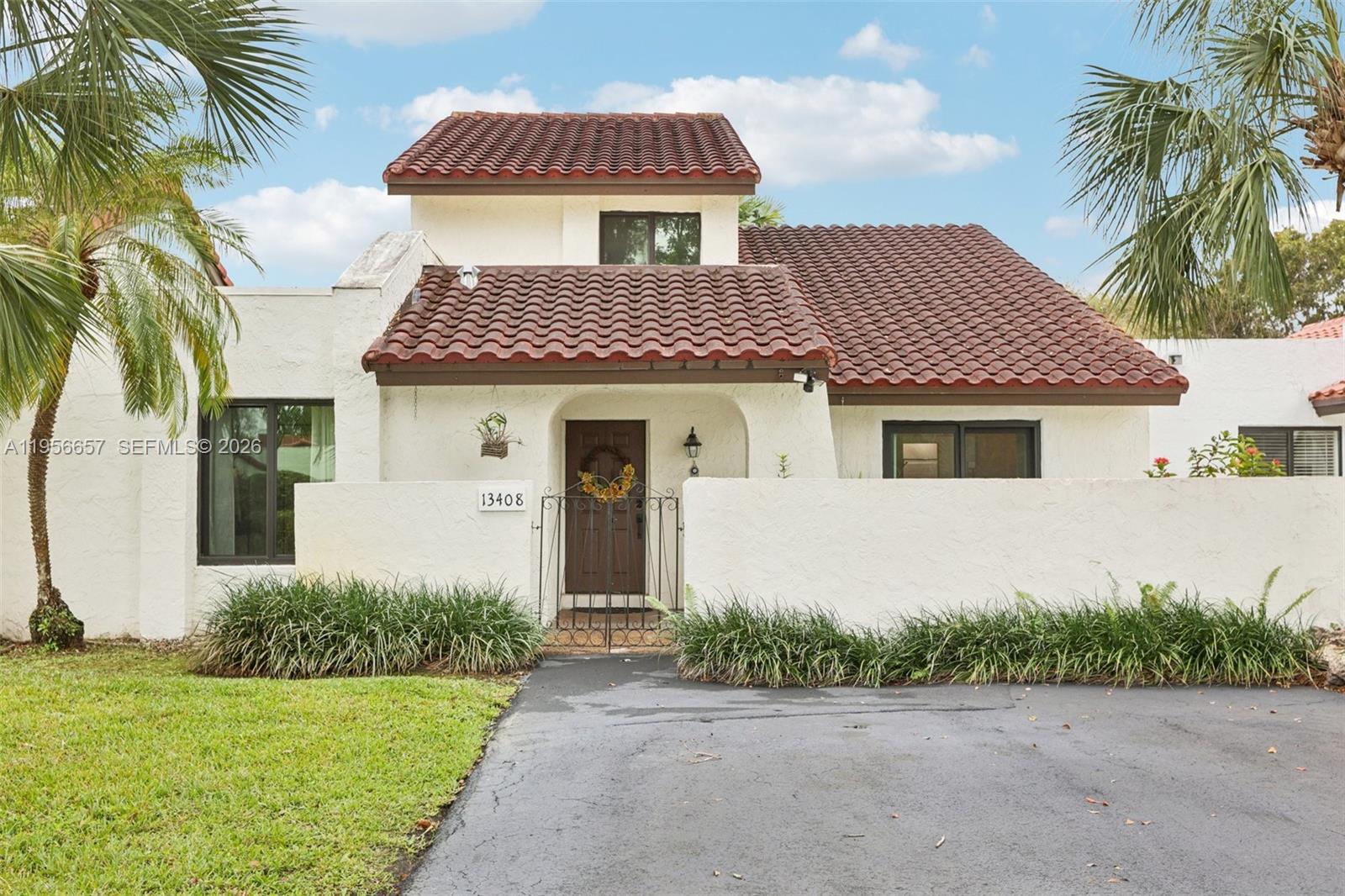 CROSSINGS TWNHSE SEC 1 - Residential