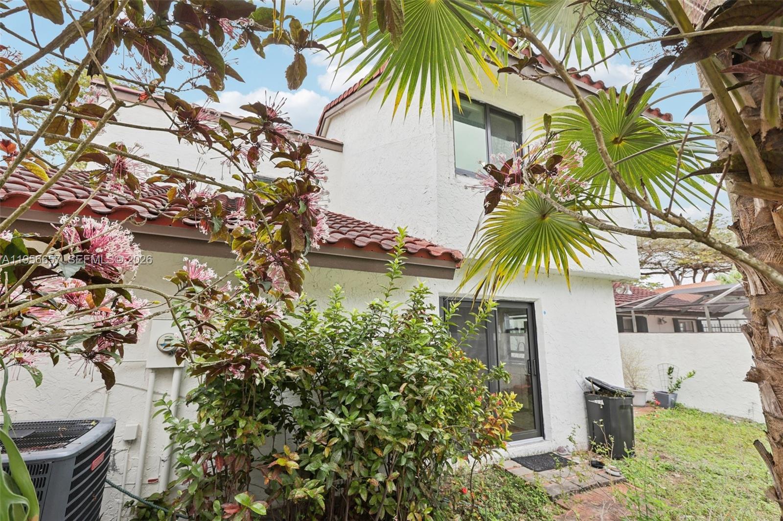 CROSSINGS TWNHSE SEC 1 - Residential