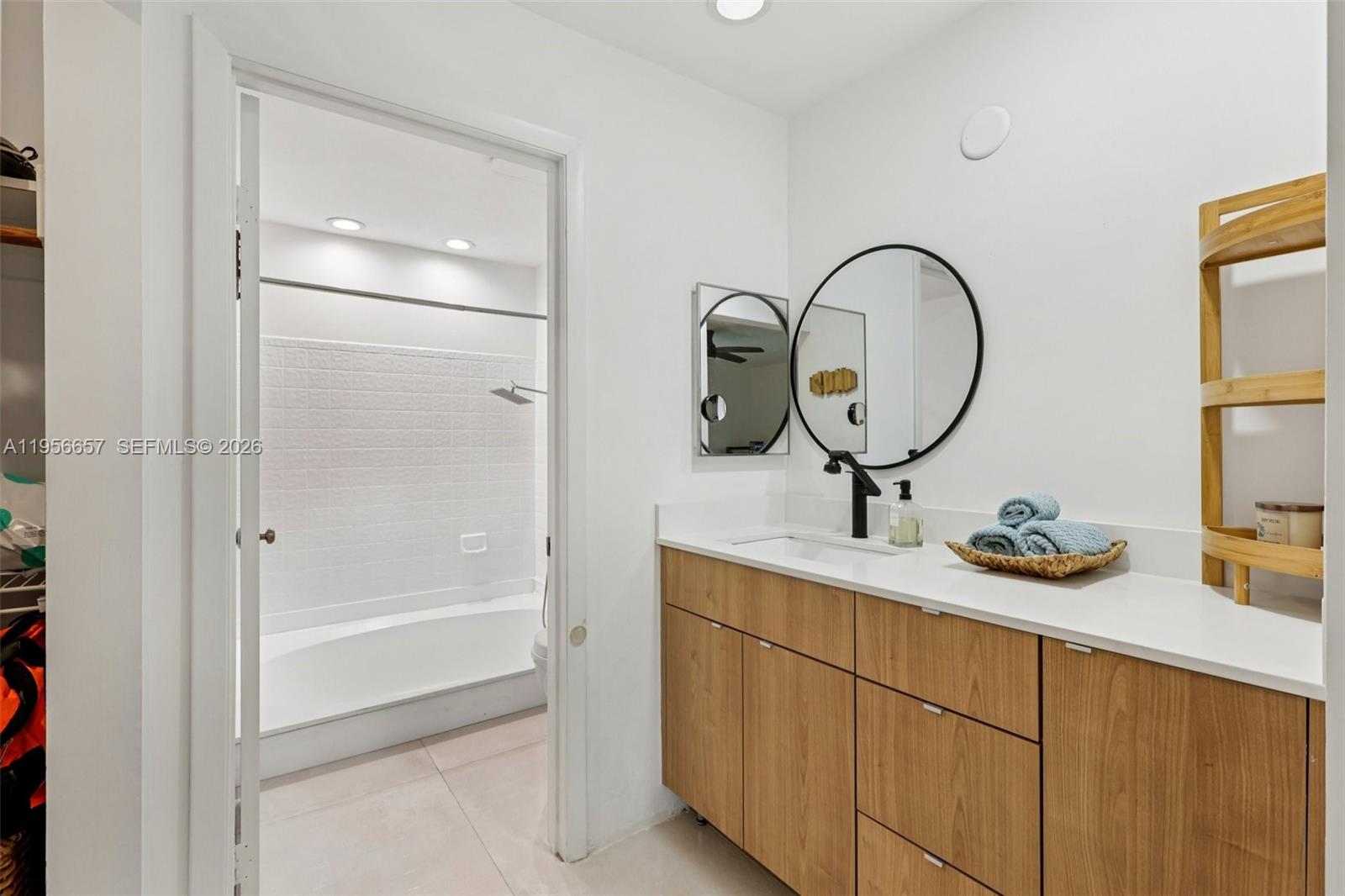 CROSSINGS TWNHSE SEC 1 - Residential