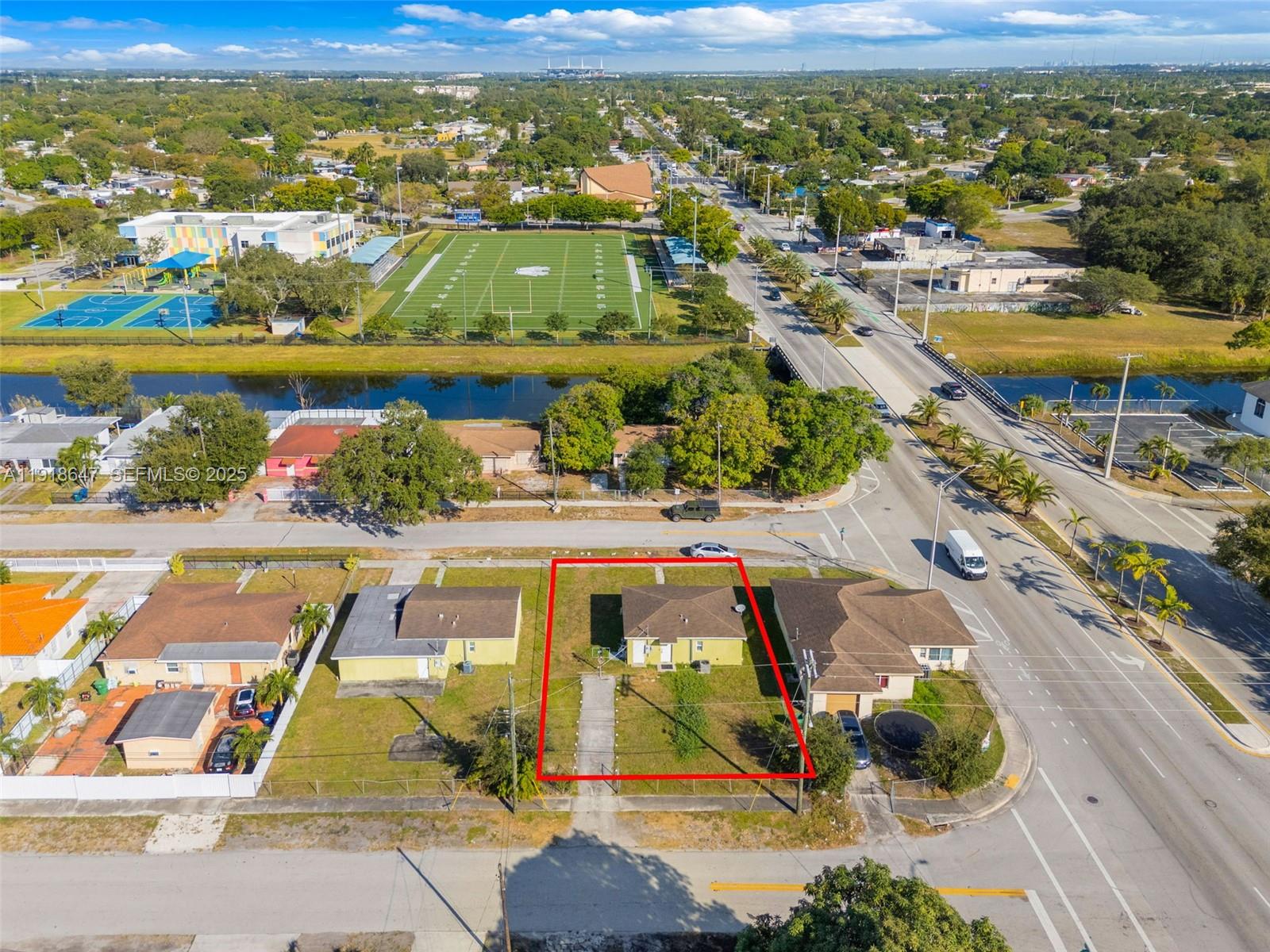 ELEANOR PARK - Residential