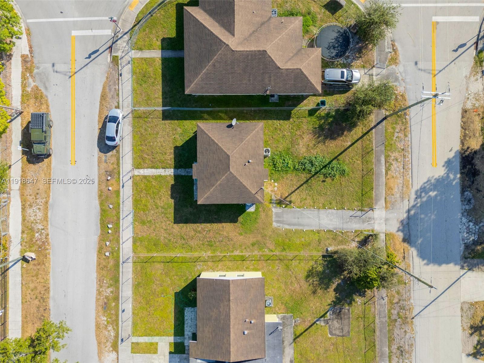 ELEANOR PARK - Residential