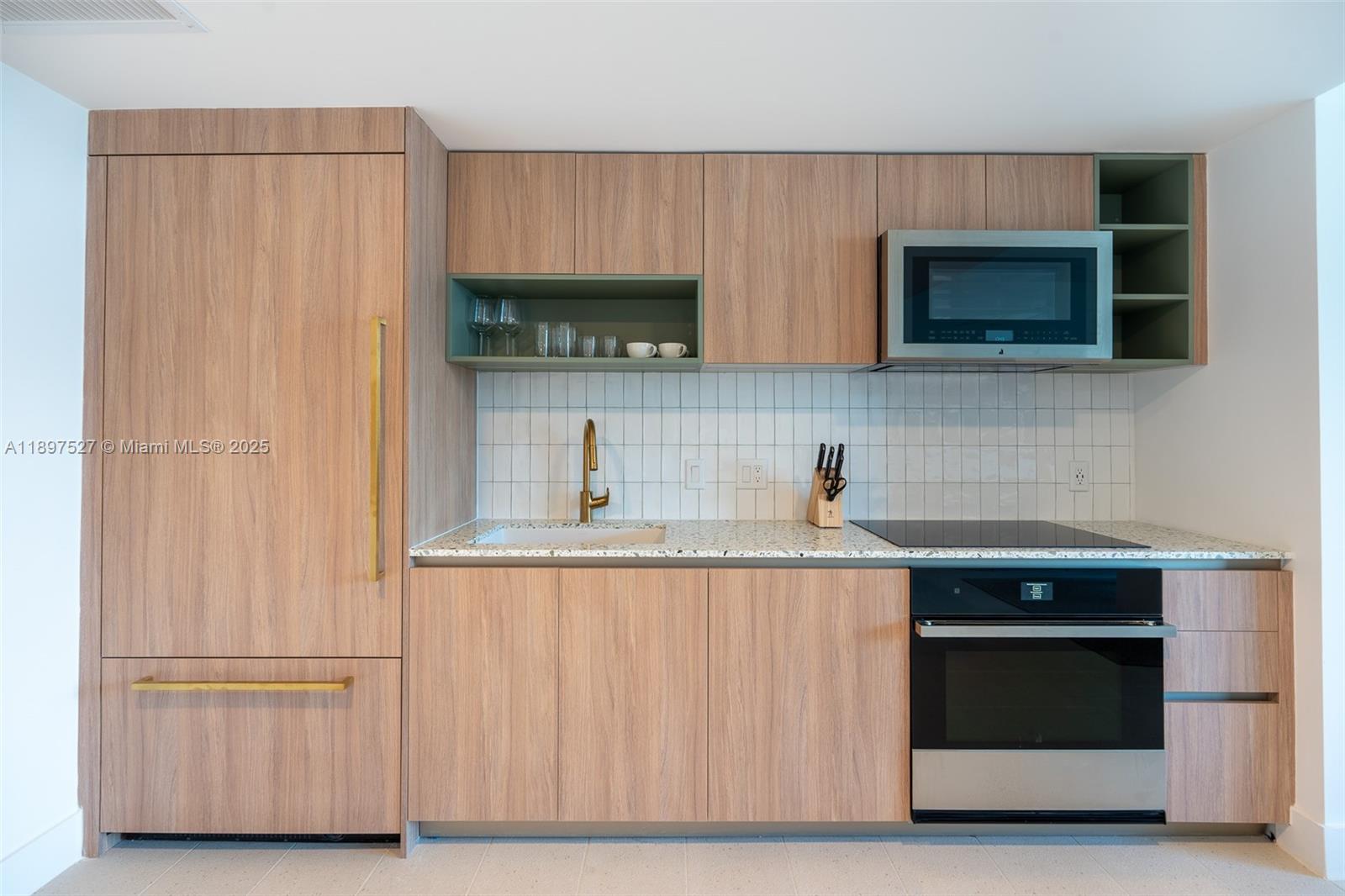 159 NE 6TH STREET CONDO - Residential