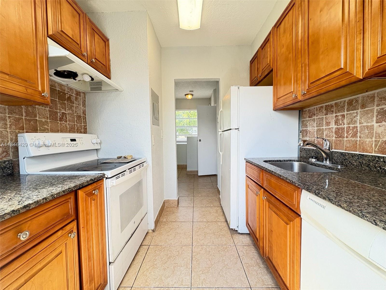 Discover this freshly painted 2-bedroom, 1-bathroom unit in a prime Hollywood location, just five minutes from the beach and Dania Point. This residence features a spacious layout with no carpet, tile flooring, and wood kitchen cabinets for your convenience. Enjoy the comfort of central A/C. Don't miss out on this well-maintained home in an unbeatable location! If a pet is approved, a non-refundable deposit of $300 will be required. Dogs can weigh up to 20 pounds; landlords typically don’t accept dogs weighing more than that. Before moving in, the landlord requires mandatory renter's insurance, a one-month rent payment, and two security deposits.