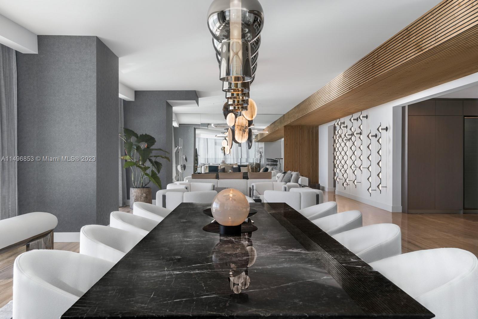 TURNBERRY OCEAN CLUB - Residential