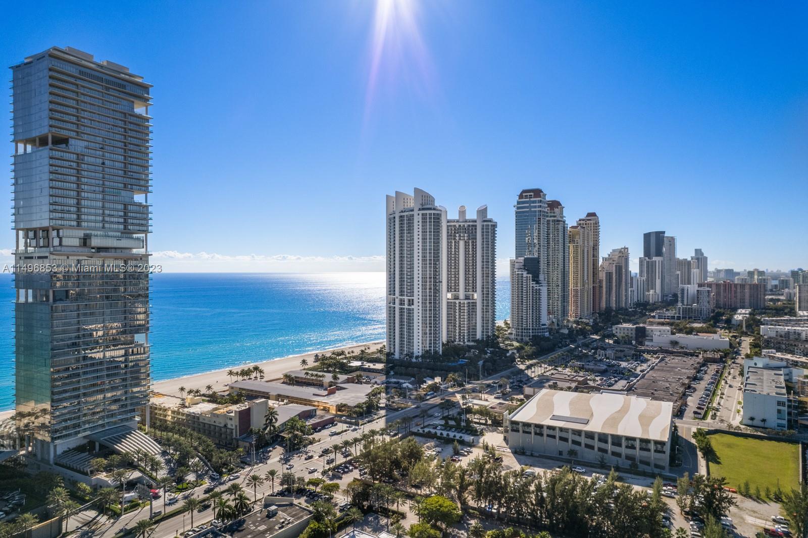 TURNBERRY OCEAN CLUB - Residential