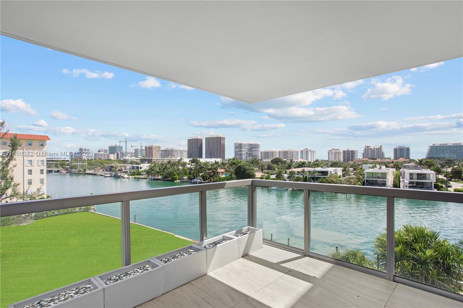 THE IVORY RESIDENCE CONDO - Residential