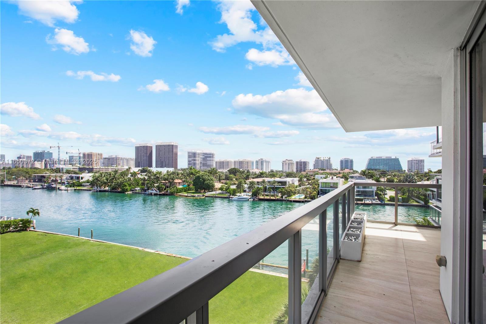 THE IVORY RESIDENCE CONDO - Residential