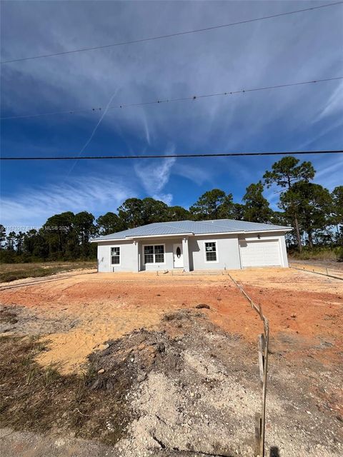 A home in Sebring