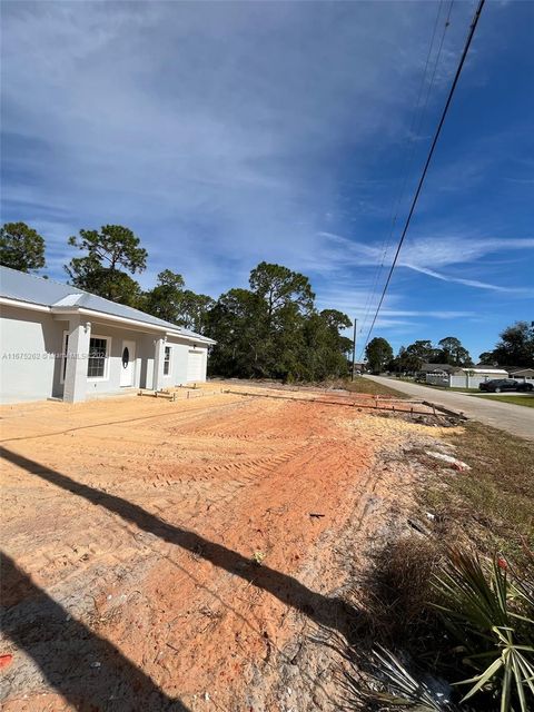 A home in Sebring