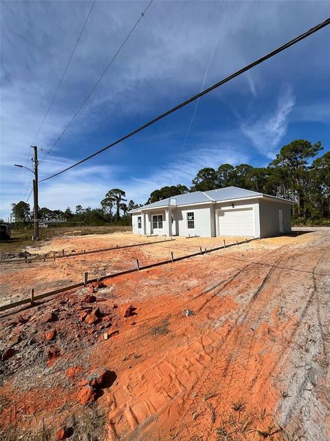 A home in Sebring