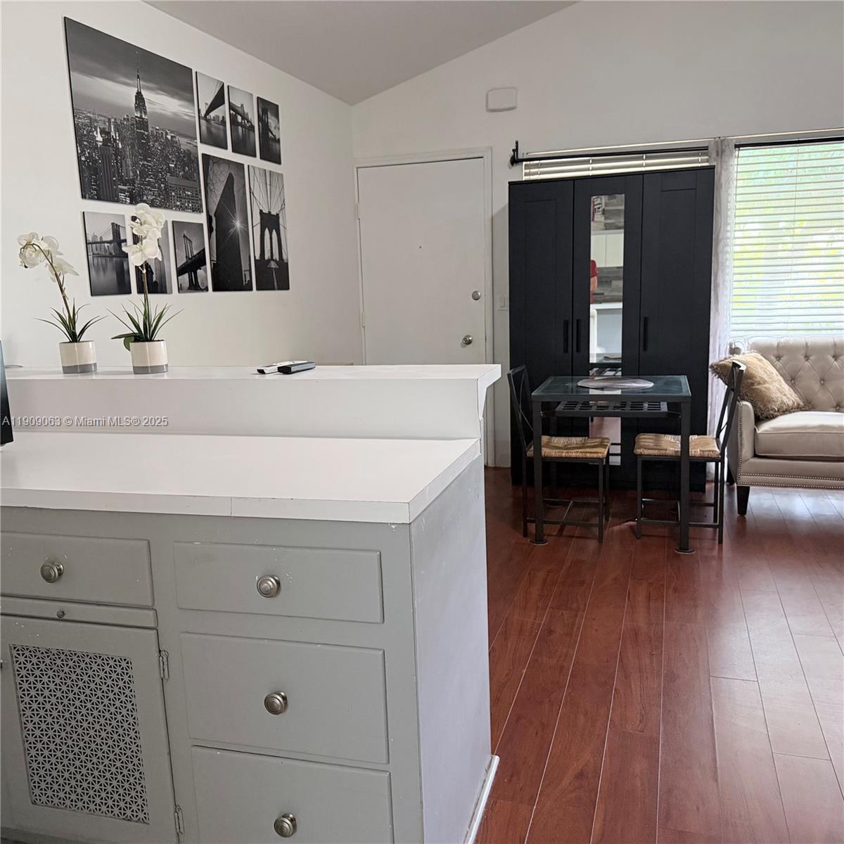 CORAL RIDGE GALT ADD NO 2 - Residential Lease