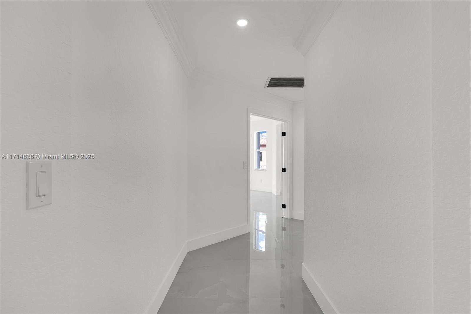 RIVIERA ISLES II - Residential