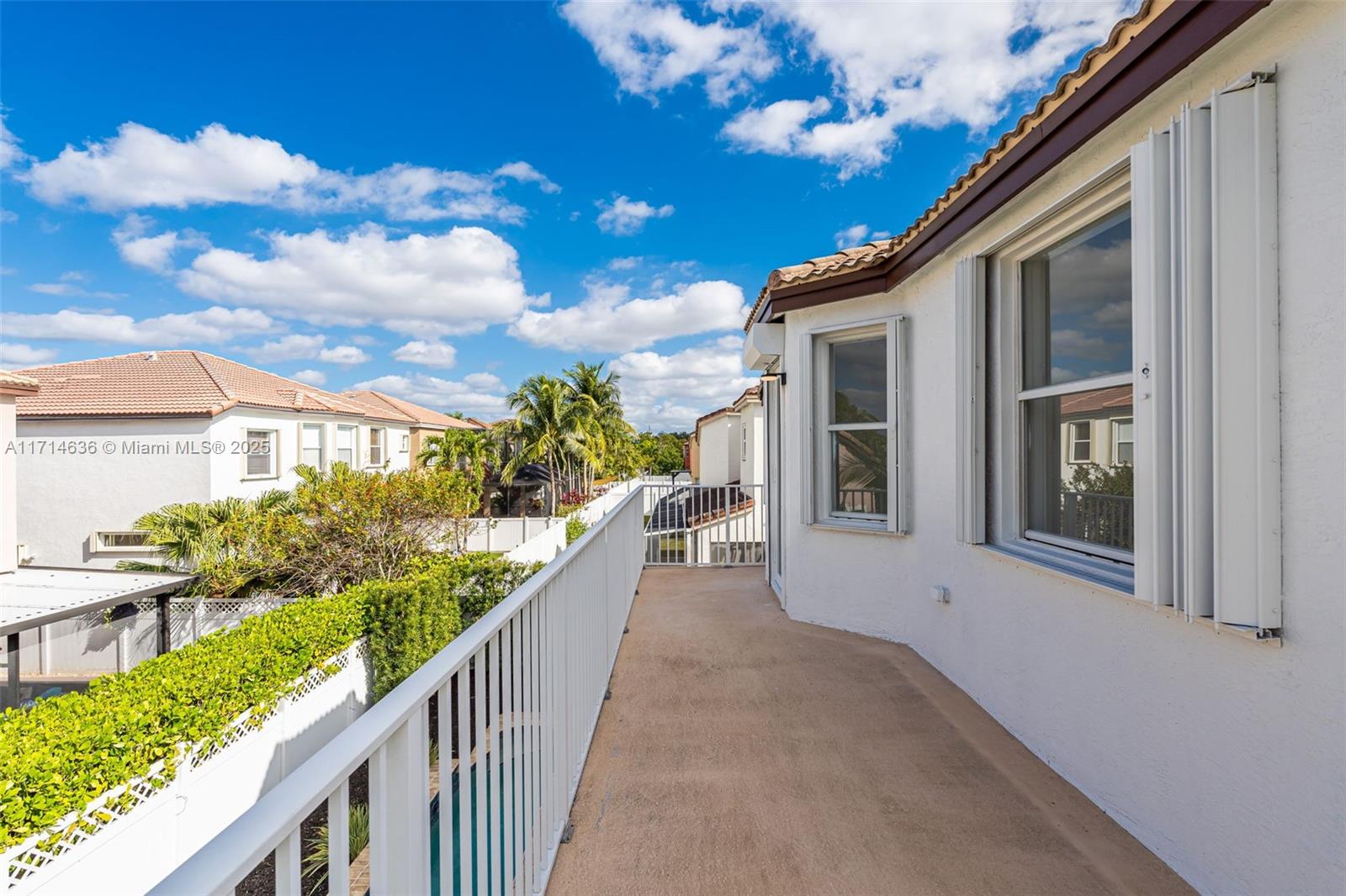 RIVIERA ISLES II - Residential