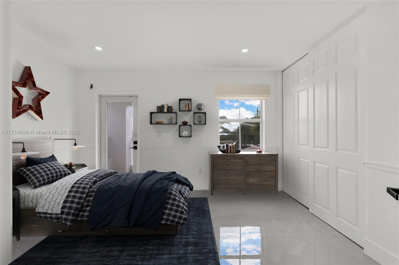 RIVIERA ISLES II - Residential