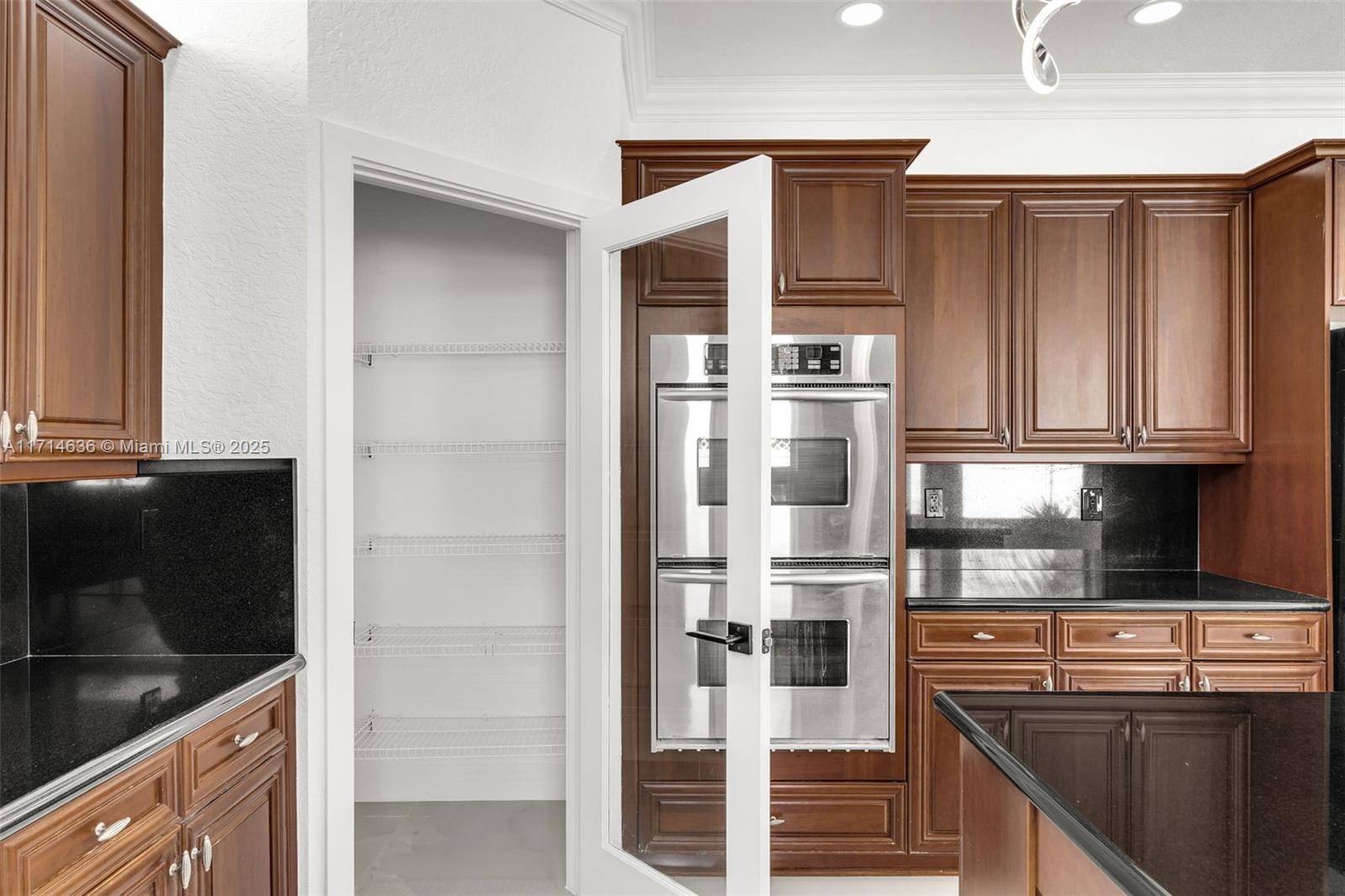 RIVIERA ISLES II - Residential