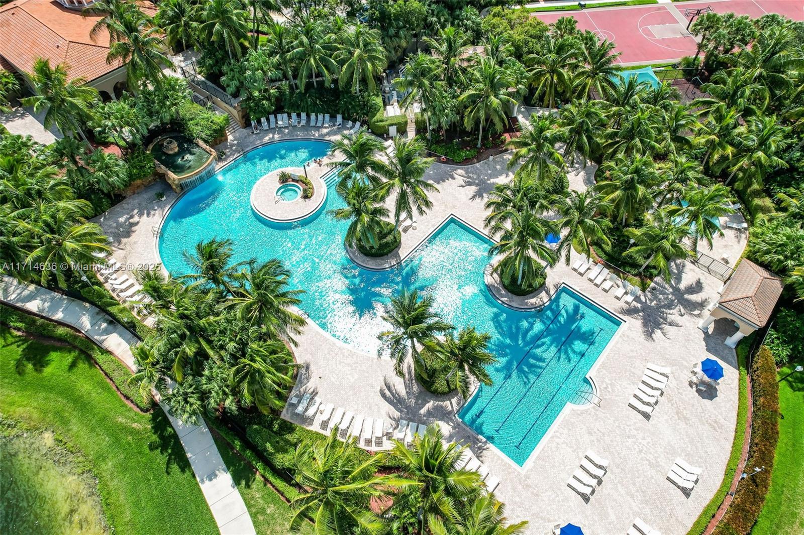 RIVIERA ISLES II - Residential